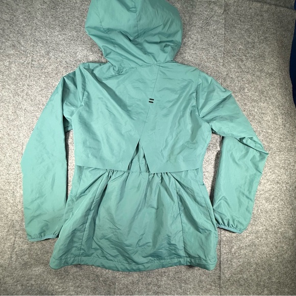 Champion Women's Hooded
Windbreaker Teal Jacket Full Zip
Size X-Small EUC - Picture 8 of 14